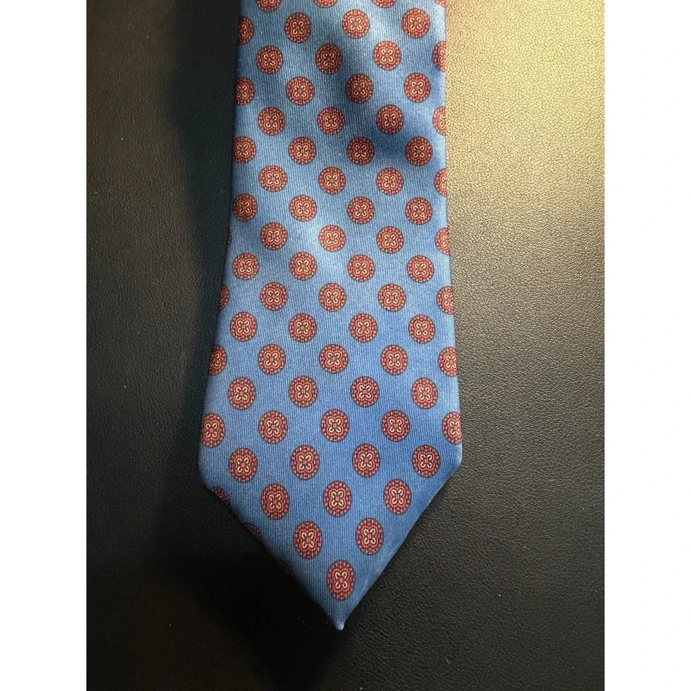 John Henry Silk Tie Navy With Paisley!